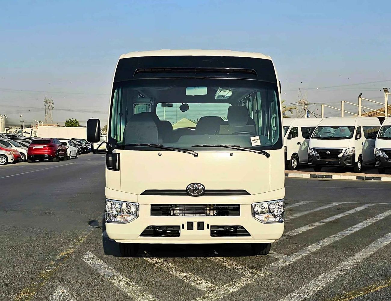 Toyota Coaster 23 SEATER/ AUTO DOOR/ HLF LUGGAGE RACK PW DIESEL AT 2.8L V4 /CODE#COD28B