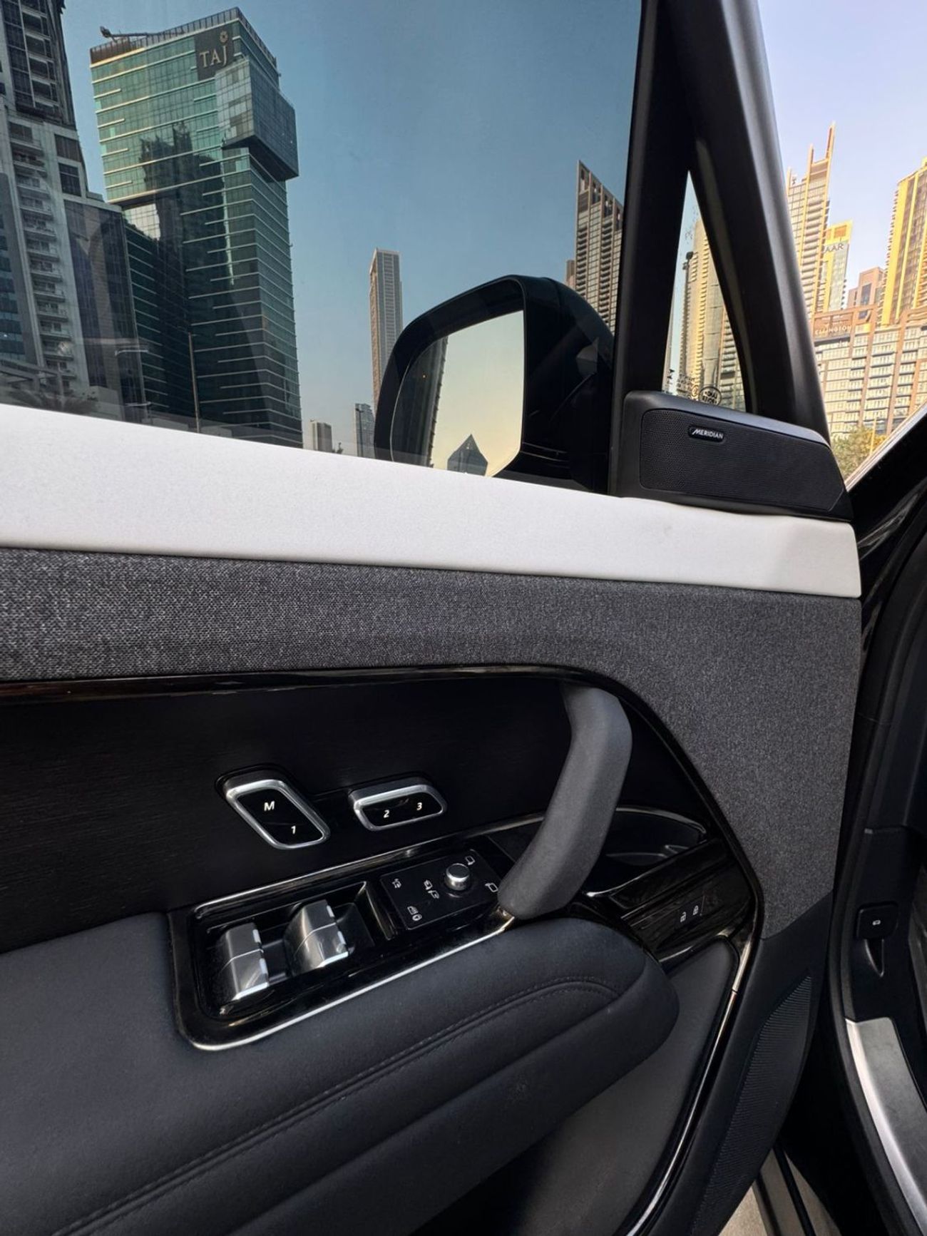 Land Rover Range Rover Sport S P400 3.0L