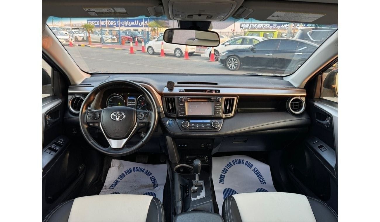 تويوتا راف ٤ 2017 HYBRID LIMITED SUNROOF FULL OPTION UAE PASS