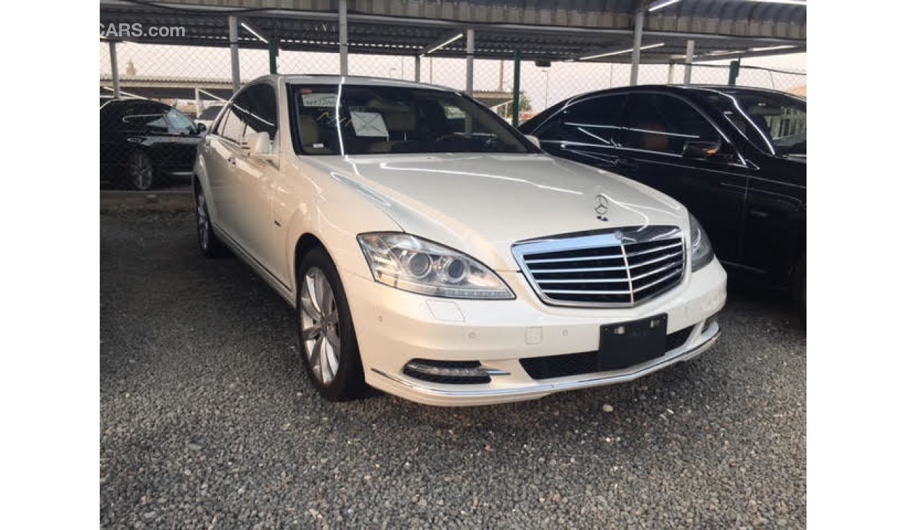 Mercedes-Benz S 550 IMPORT JAPAN V.C.C