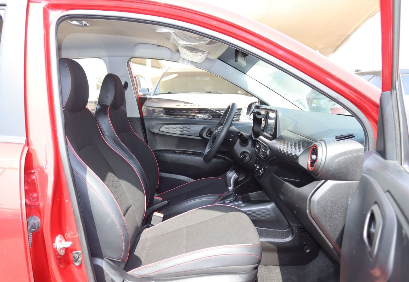 Hyundai Grand i10 YUNDAI GRAND i10 2023 model, GCC, in excellent condition, 94,000 km, 1.2L engine, price 33,000 dirha