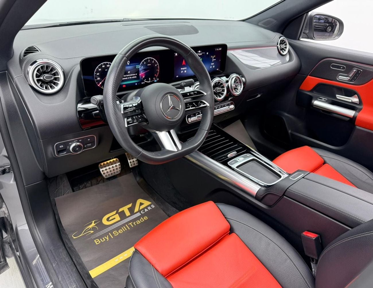 Mercedes Benz GLA 200 2025 Mercedes Benz GLA200 Premium Plus, 2029 MB Warranty, 2028 MB Service Pack, Fully Loaded, GCC