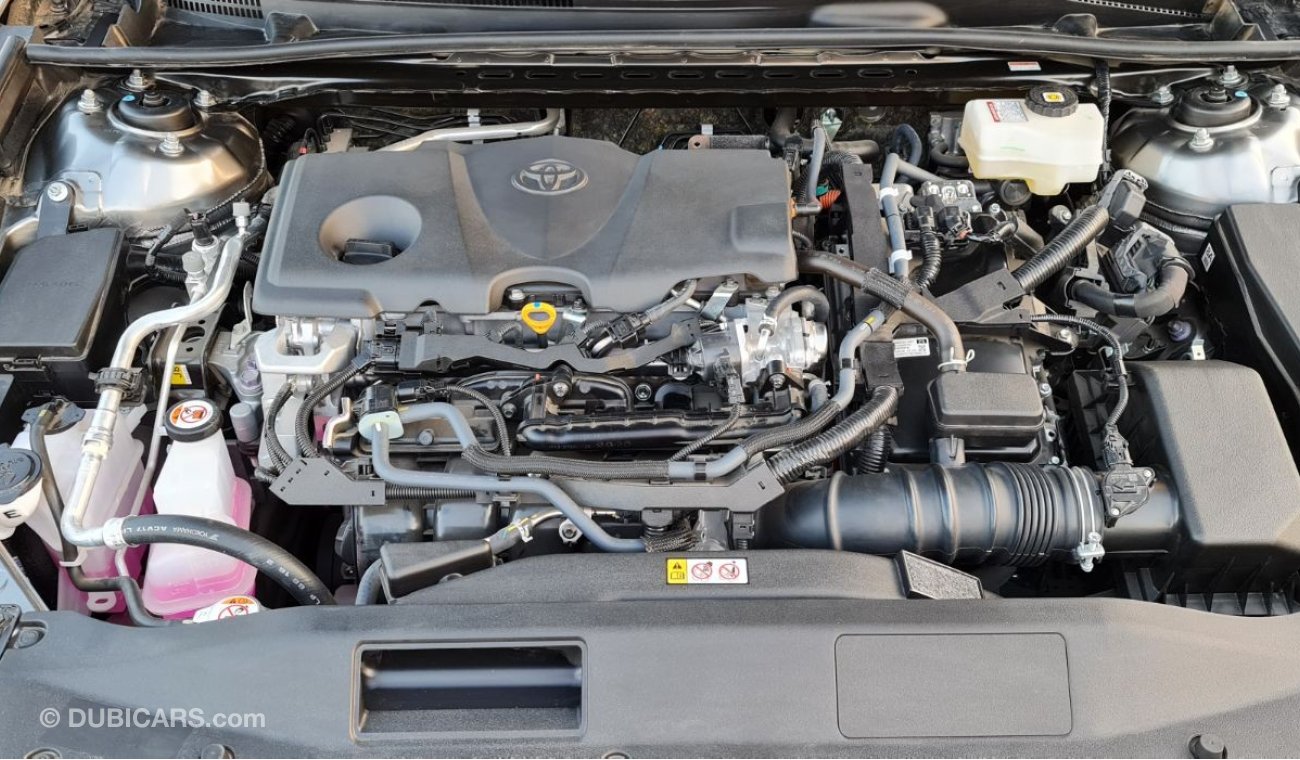 Toyota Camry Camry Lumiere Hybrid Full option 2024 Gcc - 2.5L