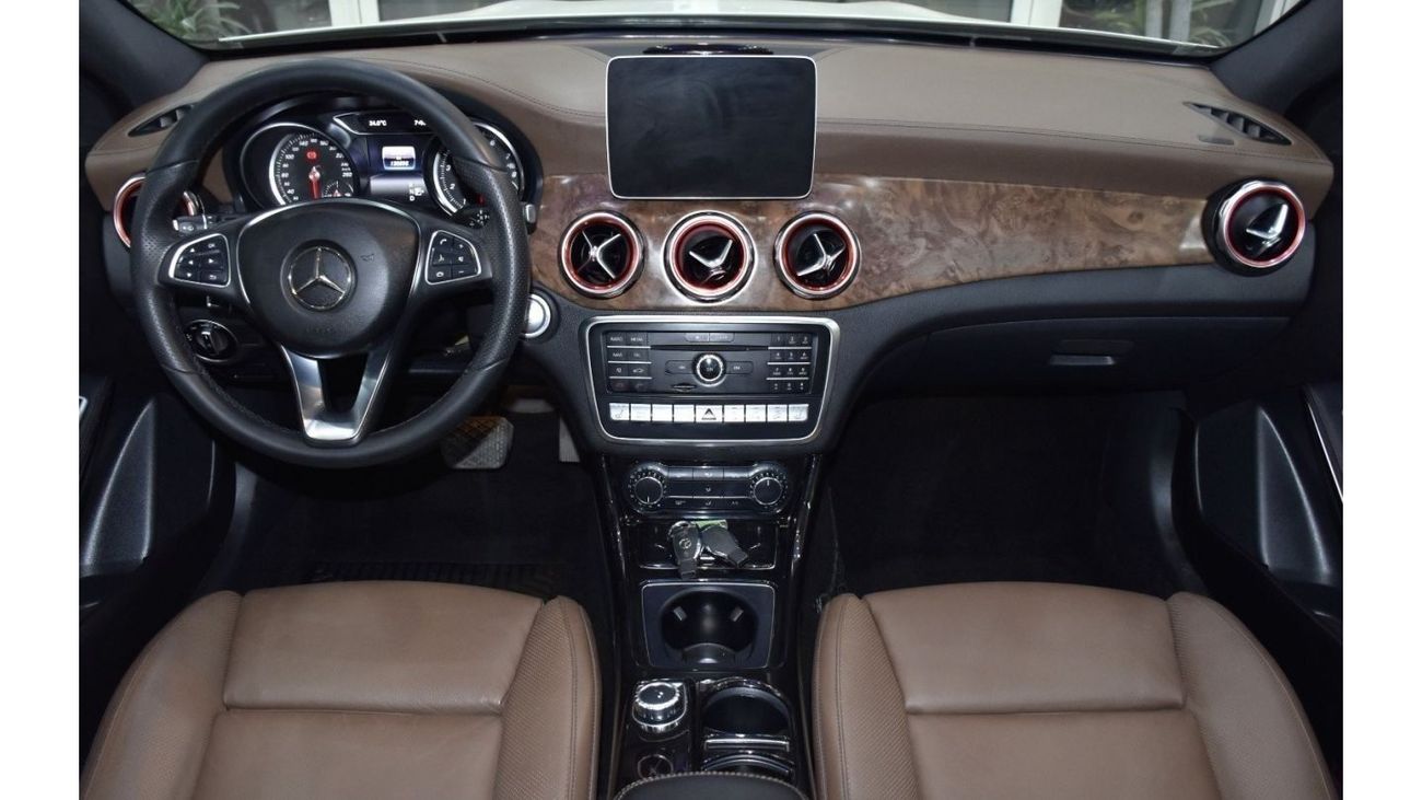 مرسيدس بنز GLA 250 EXCELLENT DEAL for our Mercedes GLA 250 ( 2018 Model ) in White Color GCC Specs