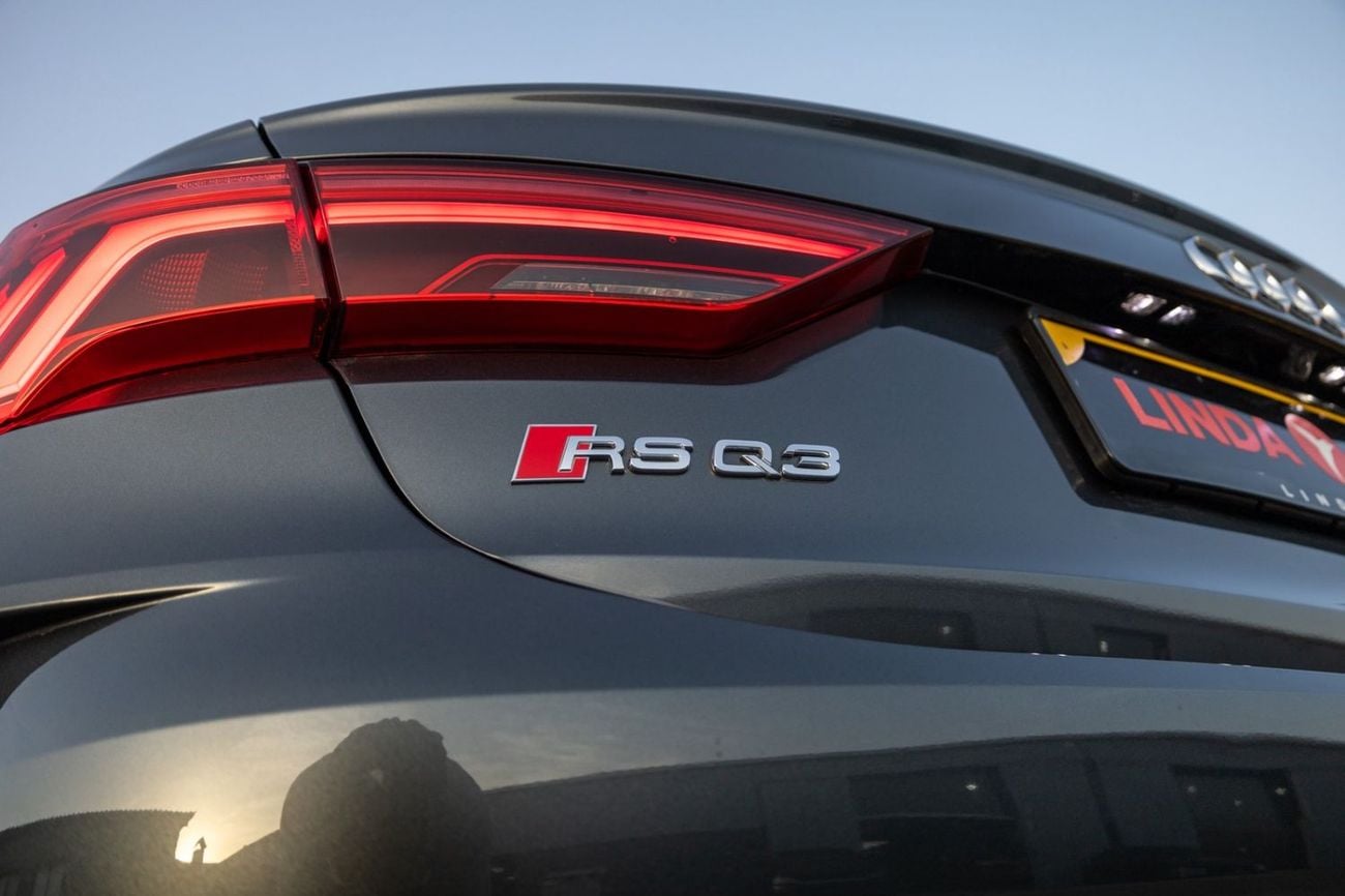Audi RSQ3 Sportback TFSI quattro 2.5L Audi RS Q3 Sportback TFSI Quattro S-Tronic 2024 GCC | Agency Warranty | Service Contract