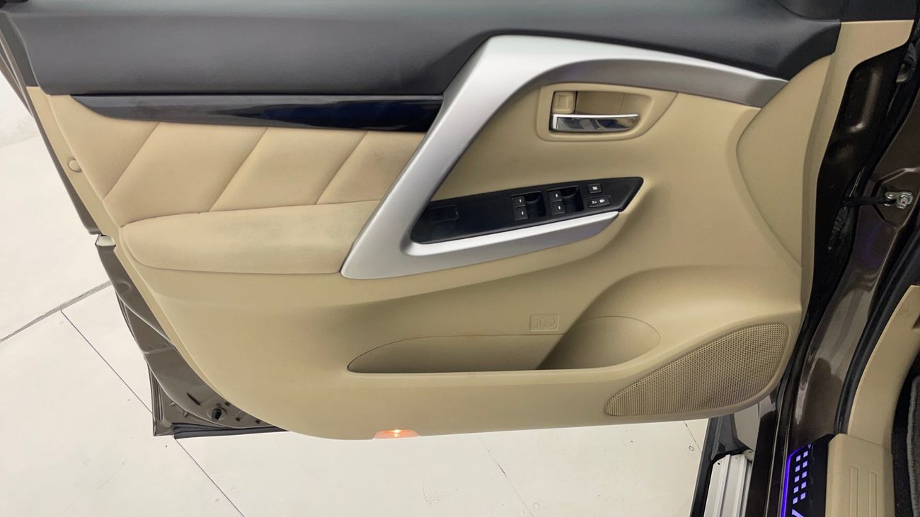 ميتسوبيشي مونتيرو سبورت GLX MID 3 | بدون دفعة مقدمة | اختبار القيادة في المنزل