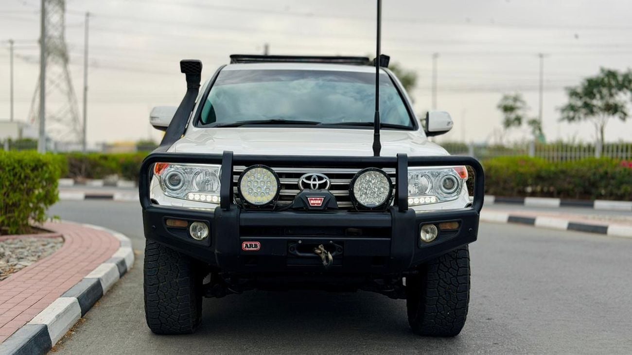 Toyota Land Cruiser AFTER MARKET OFF-ROAD MODIFIED | ARB BULL BAR | AUTO | SIDE AWNING CAMPING TENT | 4.5L DIESEL ENGINE