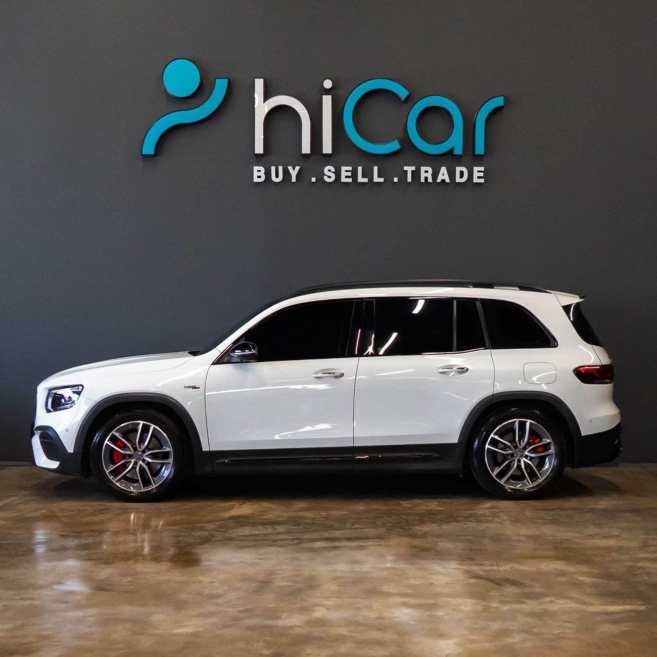 مرسيدس بنز GLB 35 AMG 4MATIC 2.0L (302 HP) AED 3,180  pm • 0% Downpayment • Mercedes GLB 35 AMG • 1 Year Warranty