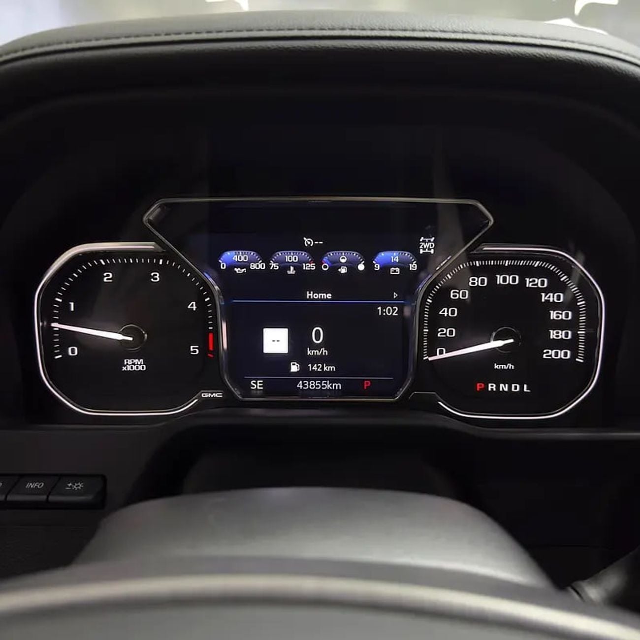 GMC Sierra 2500 HD Denali 6.0L Single Cab Utility RWD 2500 HD AT4 - DIESEL