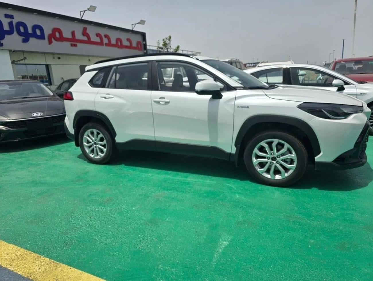 Toyota Corolla Cross FRONT LANDER 2.0L HYBRID 2025