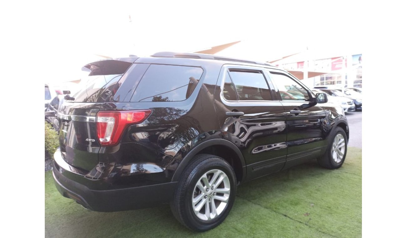 Ford Explorer American import 2016 model, cruise control, control wheels, sensors, in excellent condition, you do