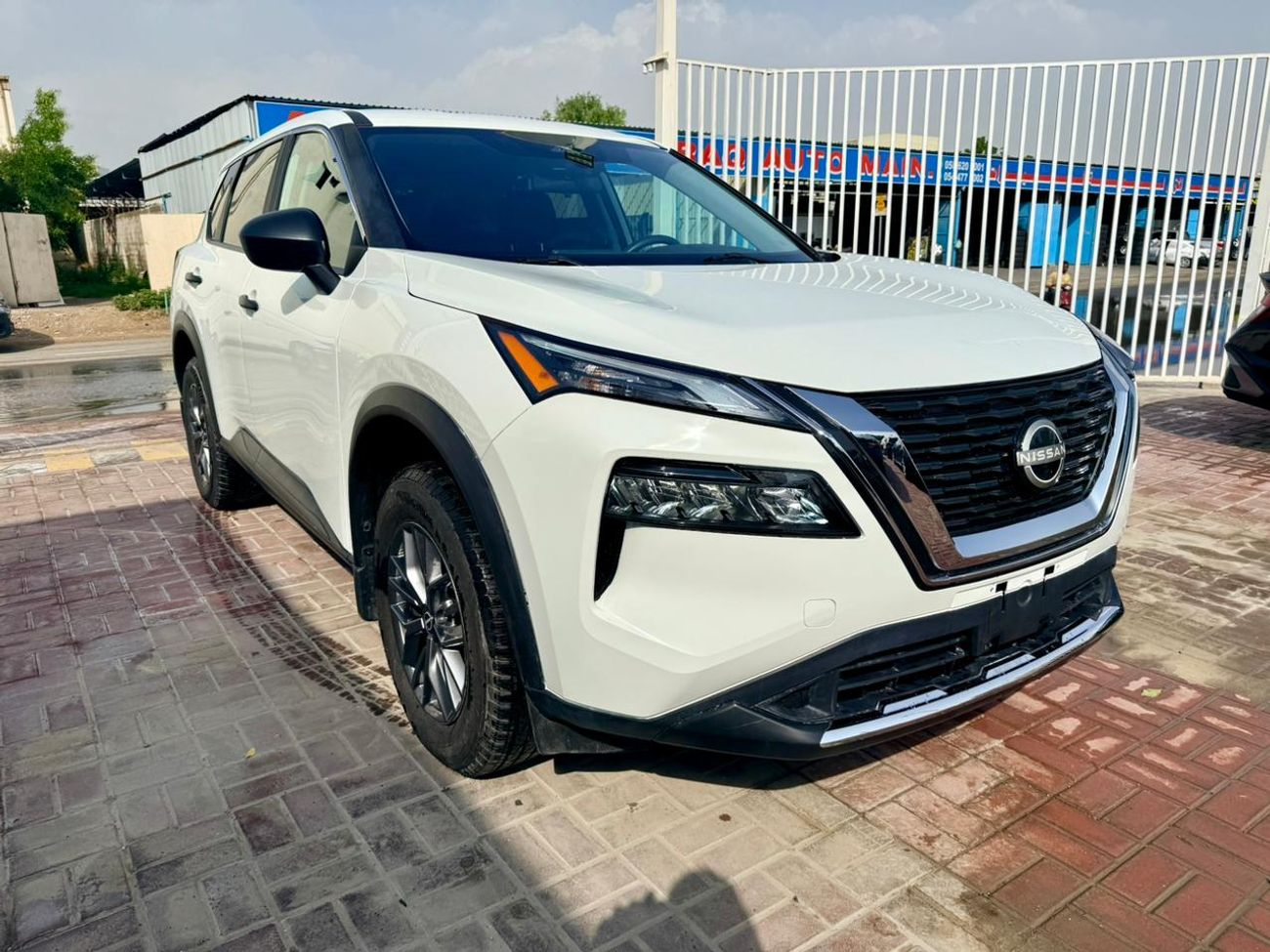 نيسان روج 2023 Nissan Rogue sv awd 4x4