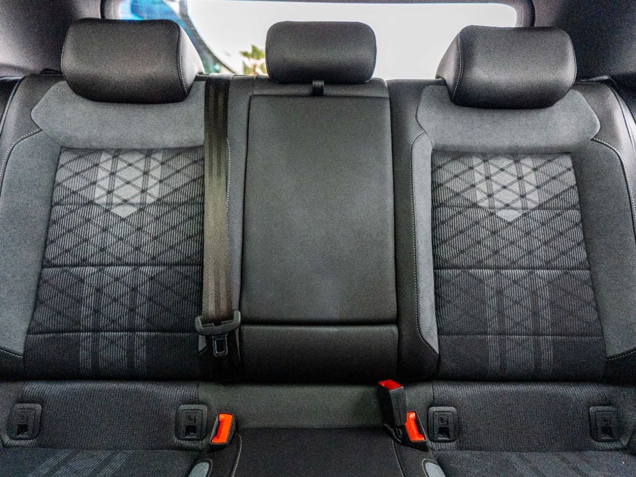 Volkswagen T ROC 1.4L TSI R-Line