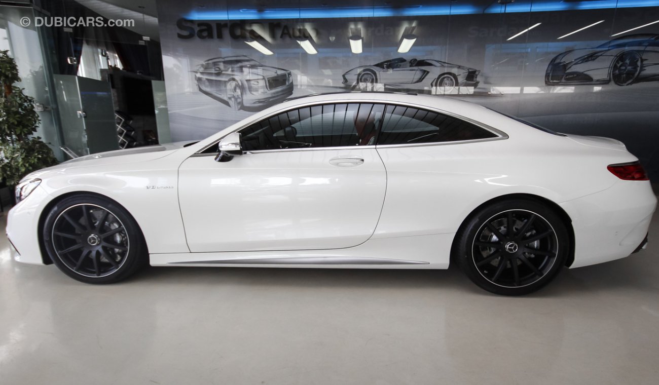 Mercedes-Benz S 63 AMG Coupe