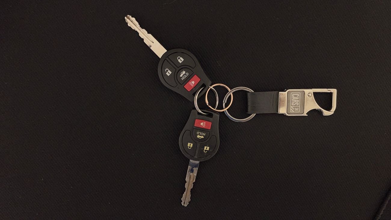 نيسان صني SV 1.5 | بدون دفعة مقدمة | اختبار القيادة في المنزل