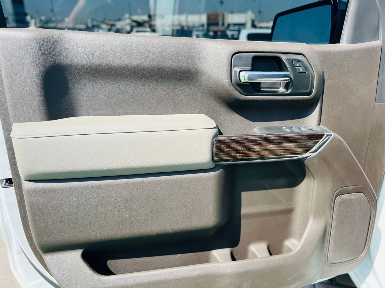 جي أم سي سييرا GMC SIERRA 2025 REGULAR CAB ENGINE 5.3L /V8