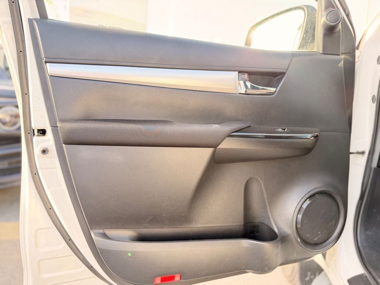 تويوتا هيلوكس SGLX S GLX 2.4L 4WD A/T