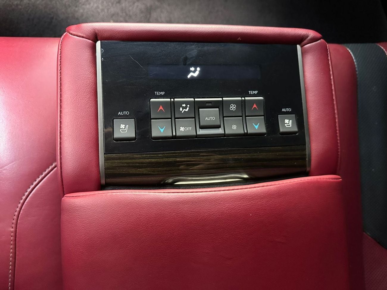 Lexus LX 570 Sport 5.7L