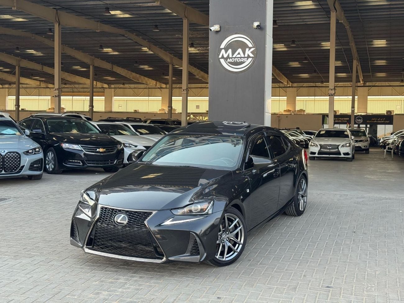 Lexus IS