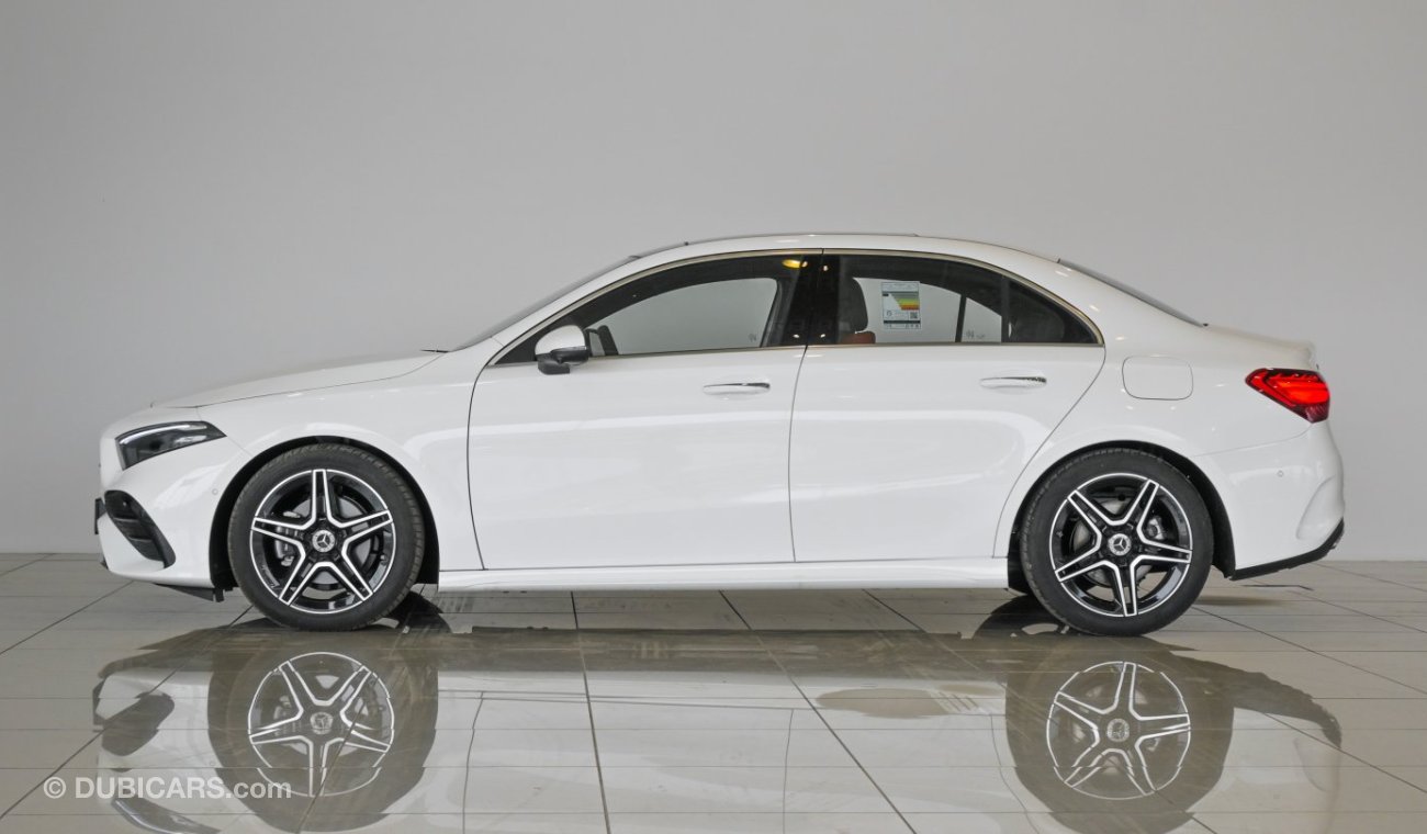 Mercedes-Benz A 200 SALOON / Reference: VSB 32939 Certified Pre-Owned