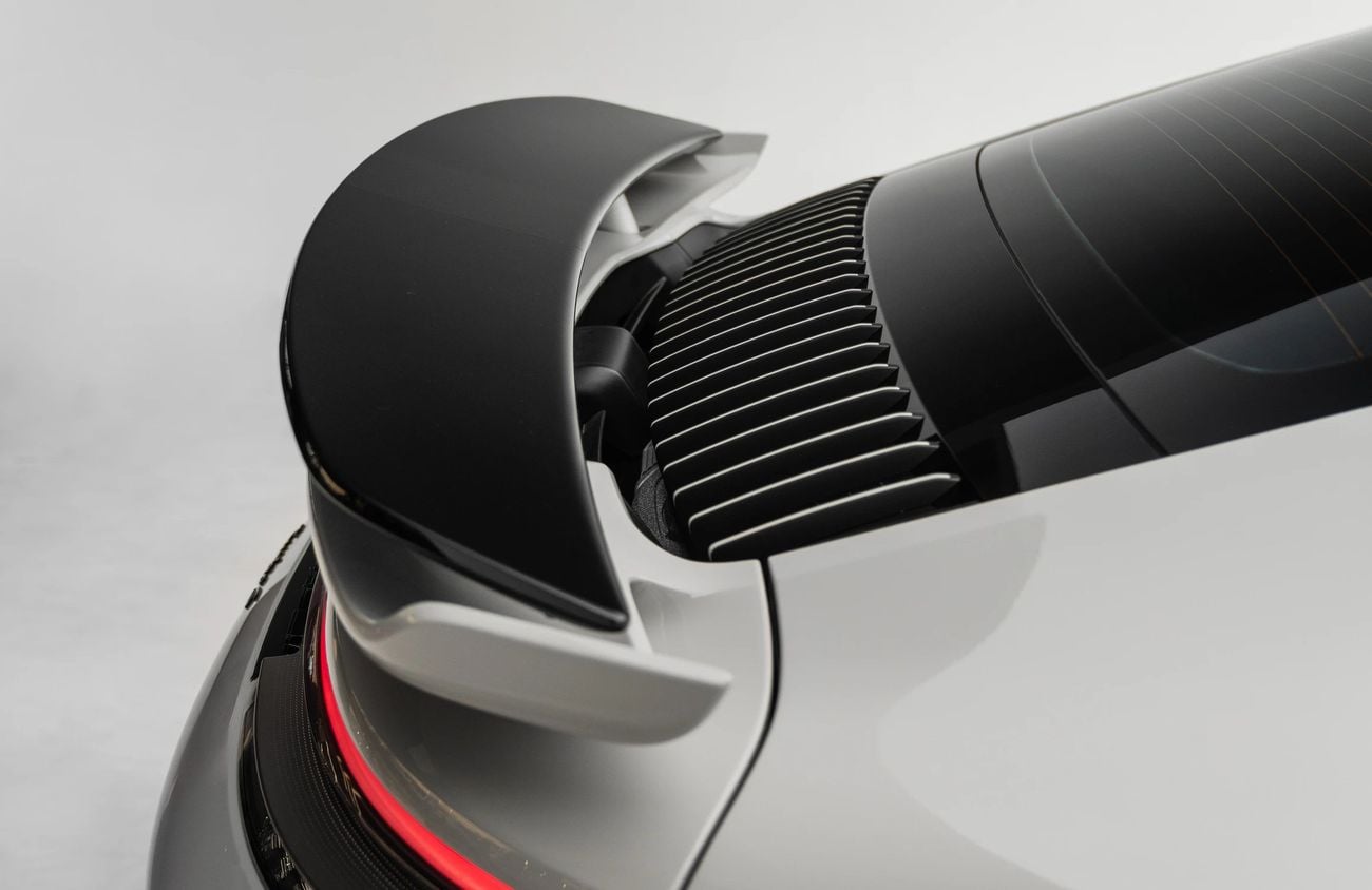 Porsche 911 3.6L Twin-eTurbo Flat-Six + T-Hybrid System | Warranty