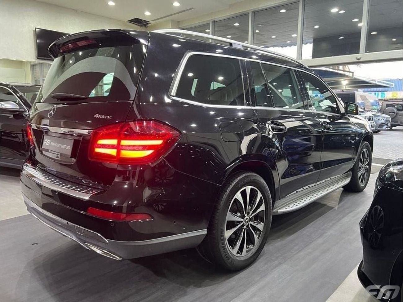 مرسيدس بنز GLS 400 MERCEDES-BENZ GLS 400 - GCC - IN IT'S REALLY GOOD CONDITION!!!