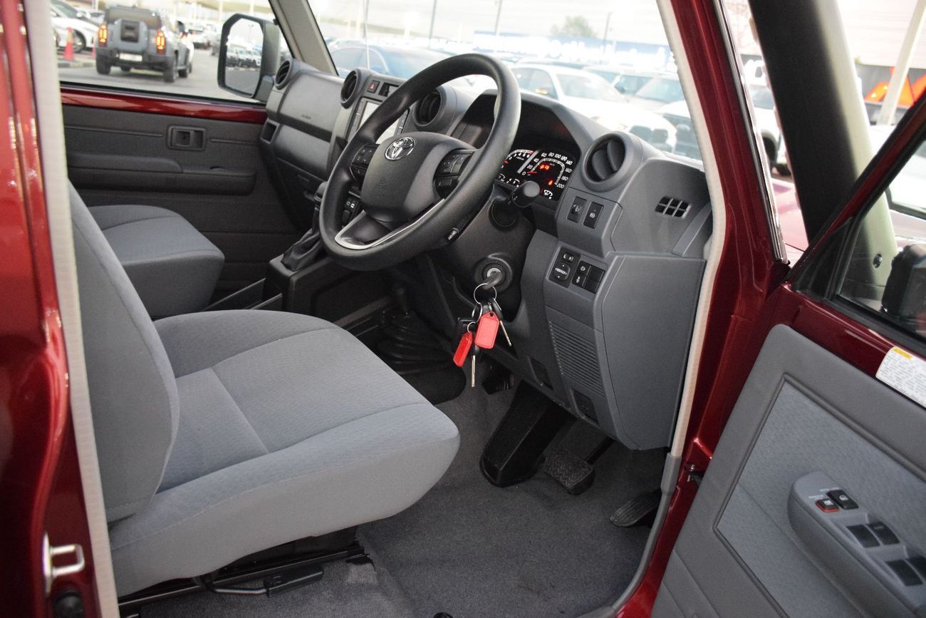 Toyota Land Cruiser GXL2.8L