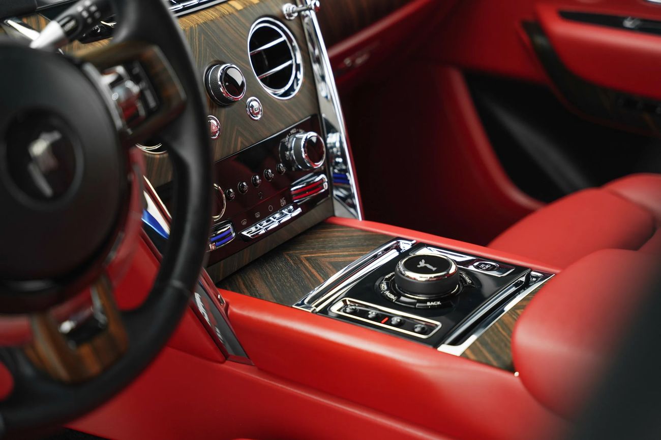 Rolls Royce Cullinan STD