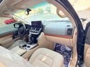 تويوتا لاند كروزر Toyota landcuriser GXR V8 2016 sunroof facelifted 2025 petrol 2016 V8 sunroof 4.6 petrol