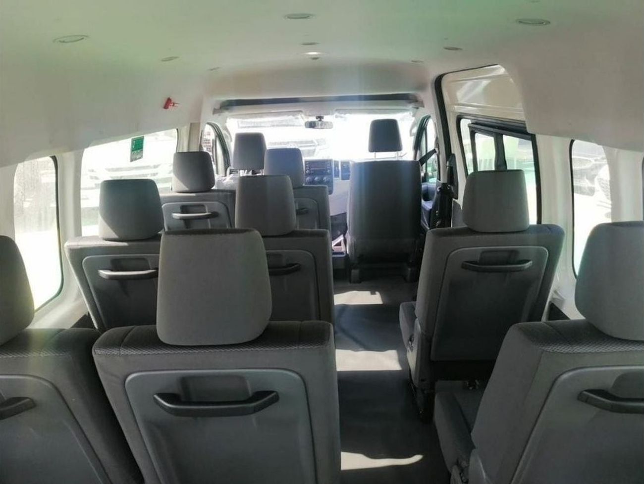 تويوتا هاياس تويوتا هايس 2025 2800 سي سي AHI سقف ركاب ديزل يدوي صفر