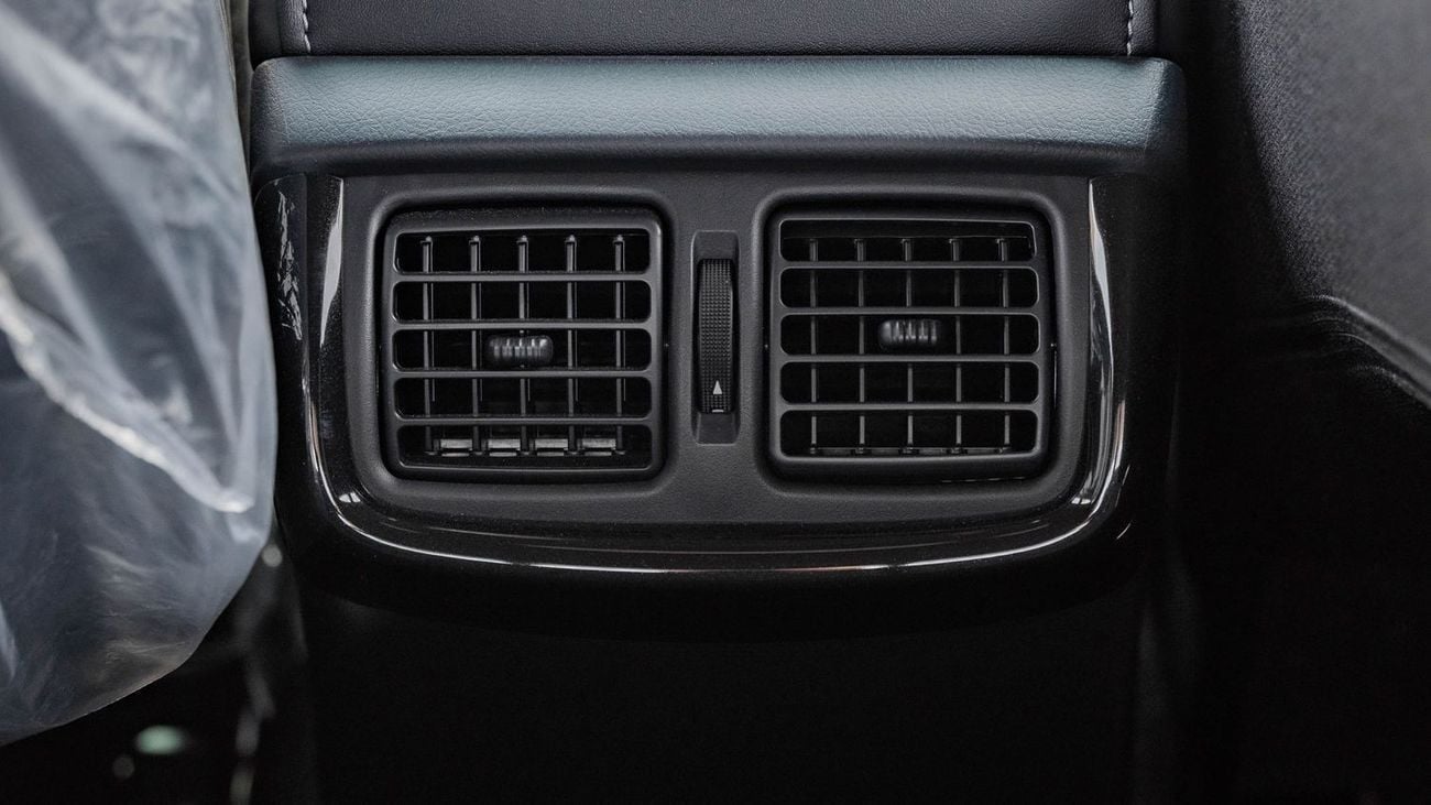 Toyota Hilux 2026 Toyota Hilux Adventure 4.0L AT Petrol (White)