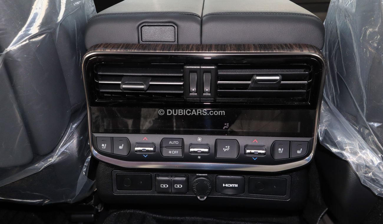 Toyota Land Cruiser 3.5L VXR