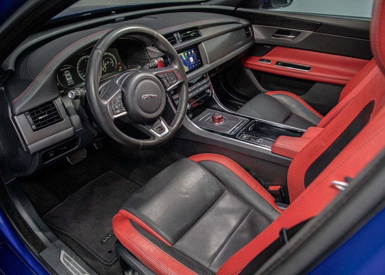 جاكوار XF S 3.0L Sedan