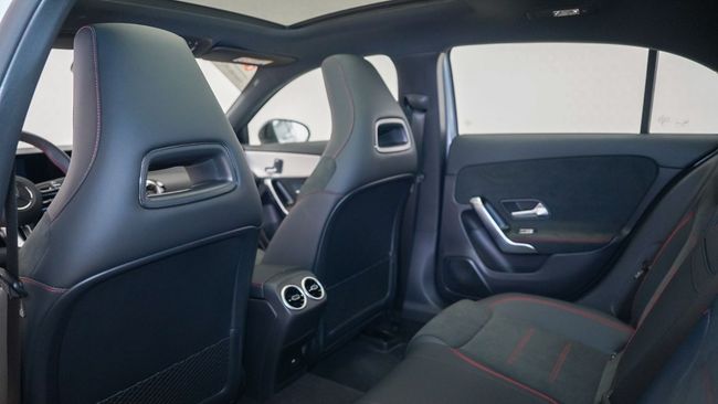 Mercedes-Benz A-Class PREMIUM PLUS, миниатюра 24