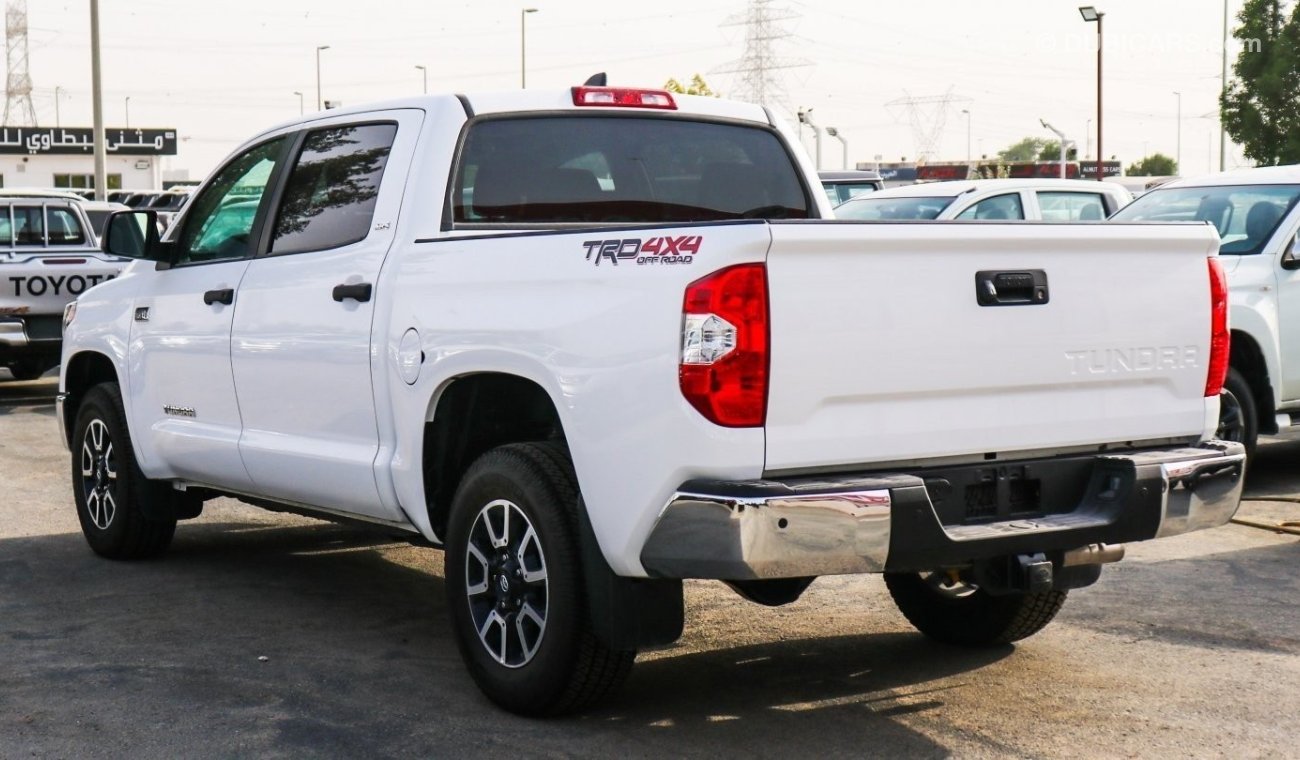 تويوتا تاندرا Toyota Tundra 5.7L Crew Cab TRD off-road Crewmax AT 2021 Model