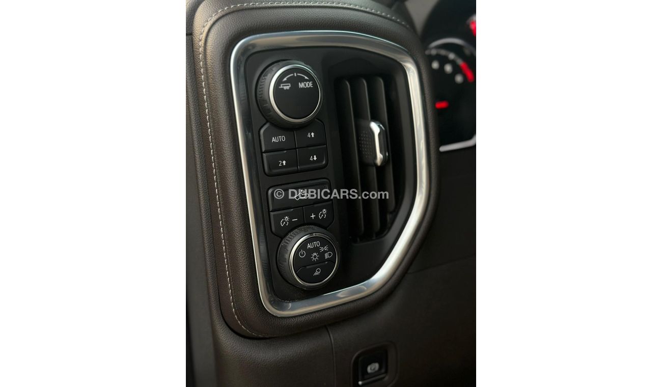 Chevrolet Silverado LT