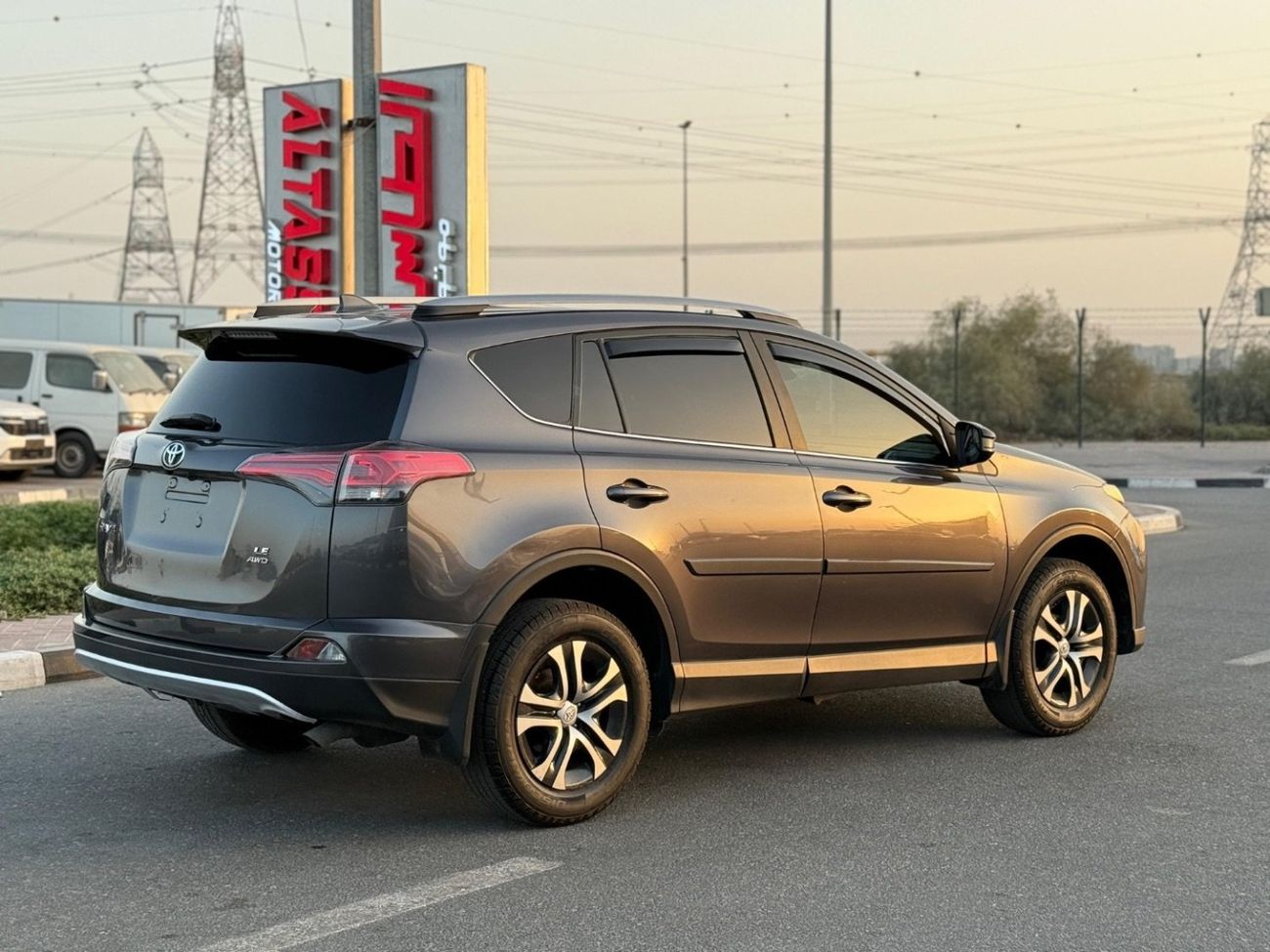 Toyota RAV4 TOYOTA RAV4 2017 4WD