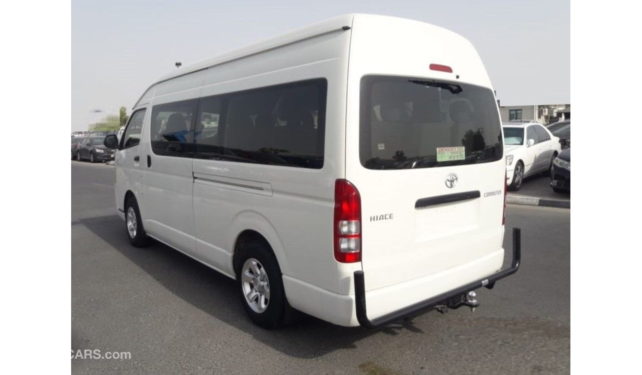 تويوتا هاياس Hiace Commuter RIGHT HAND DRIVE (Stock no PM 715 )