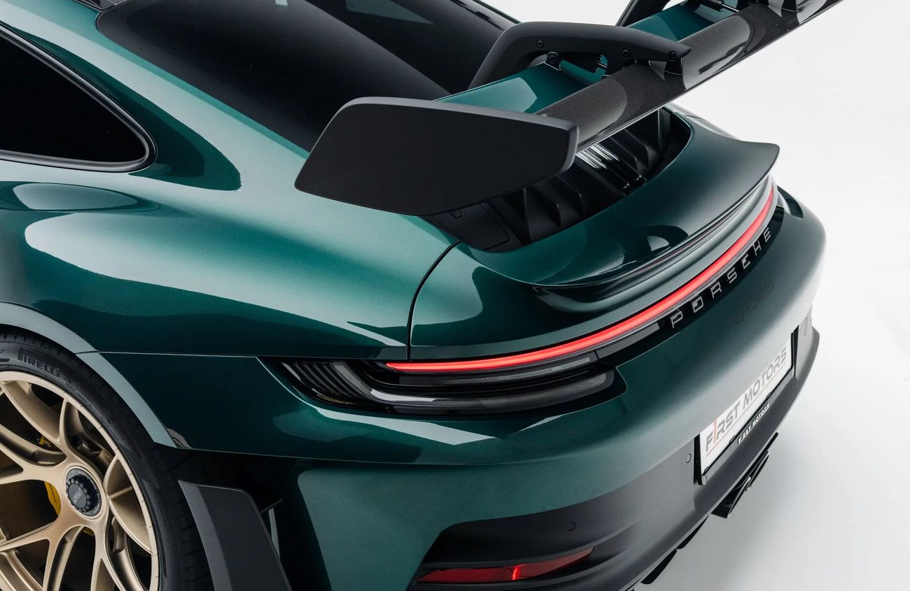 Porsche 911 4.0L F-6 Naturally Aspirated Engine