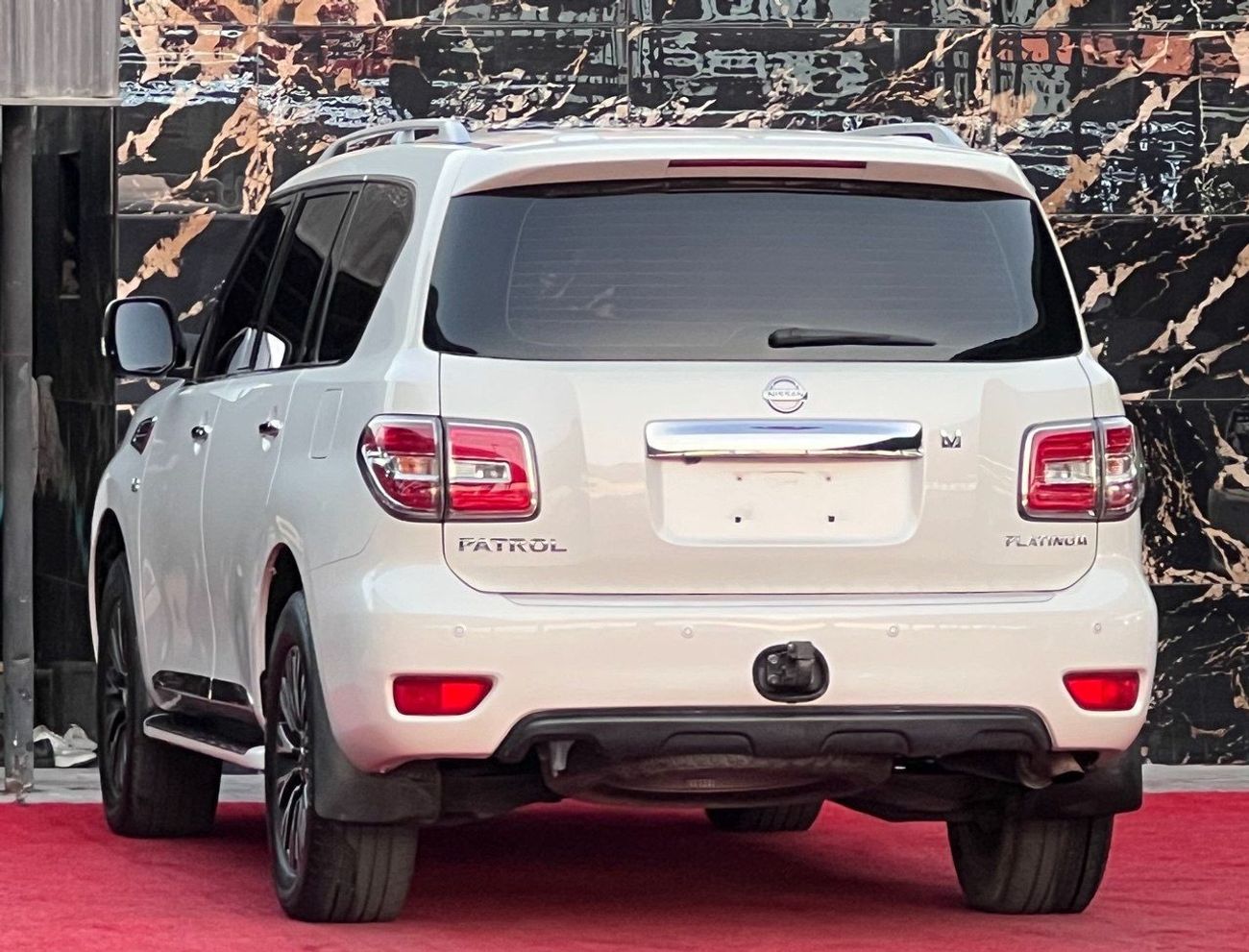 Nissan Patrol SE Platinum 5.6L