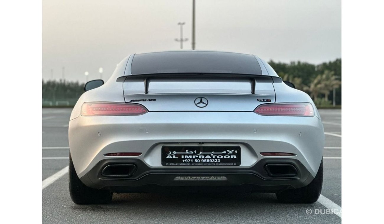 Mercedes-Benz AMG GT Mercedes Benz GTS63 GCC 2016 free accident