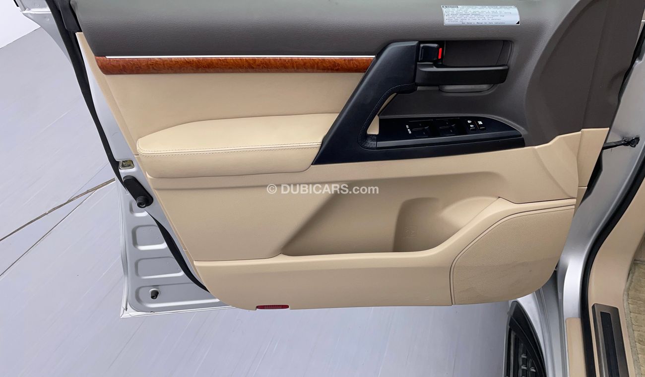 Toyota Land Cruiser GXR 4 | Under Warranty | Inspected on 150+ parameters