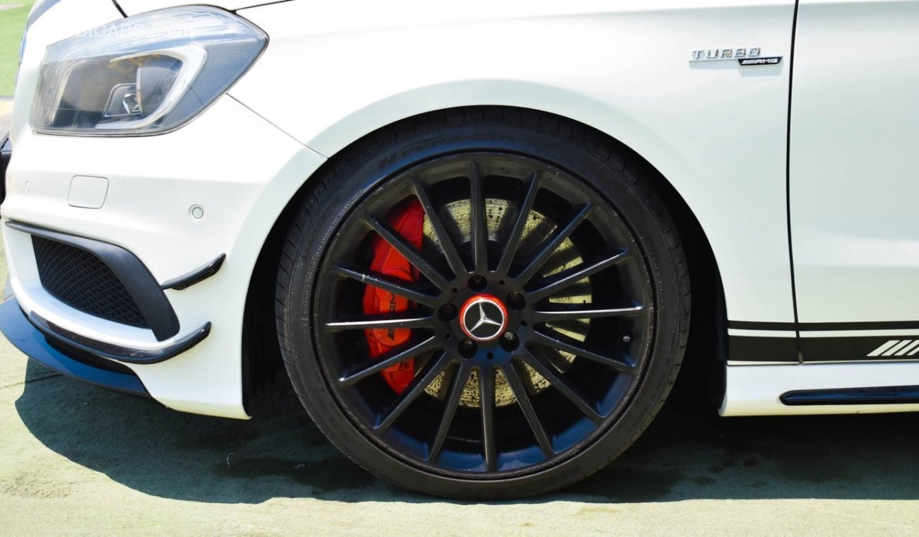 Mercedes-Benz A 45 AMG