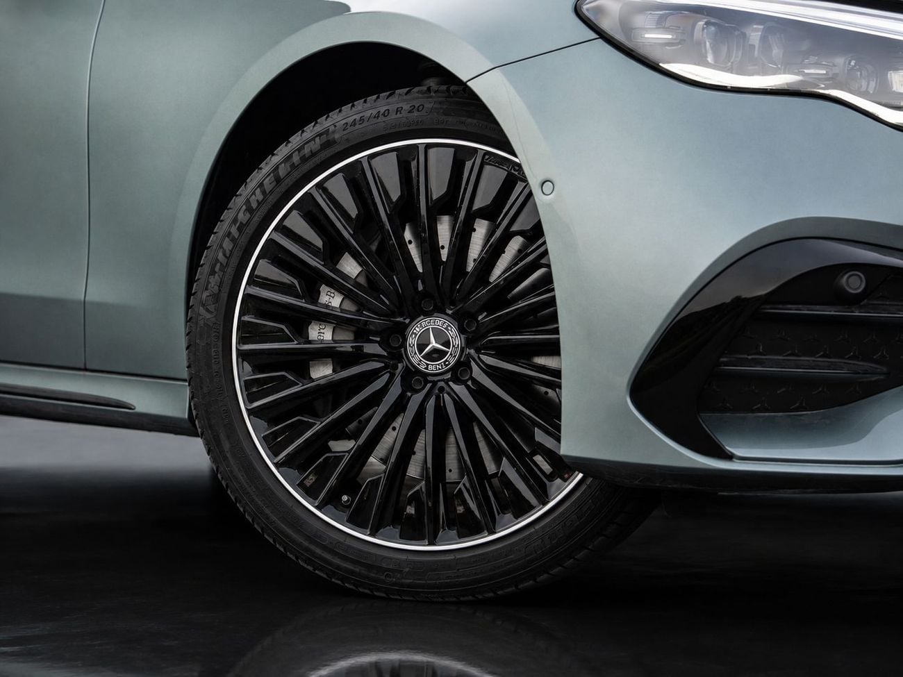 Mercedes-Benz E-Class AMG, миниатюра 8