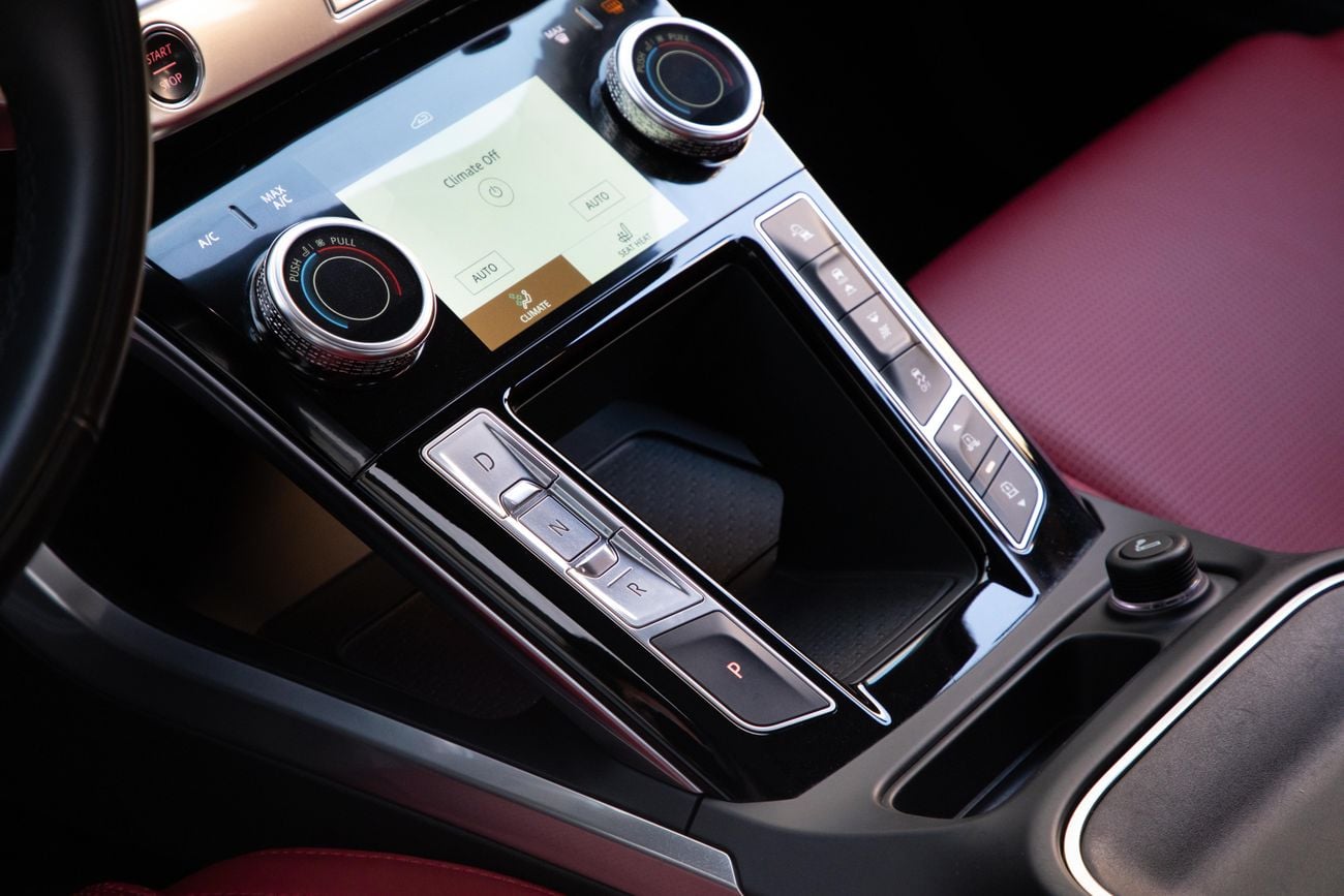 Jaguar I Pace I-Pace SE EV400 | 2,331 P.M | 0% Downpayment | Agency Warranty!