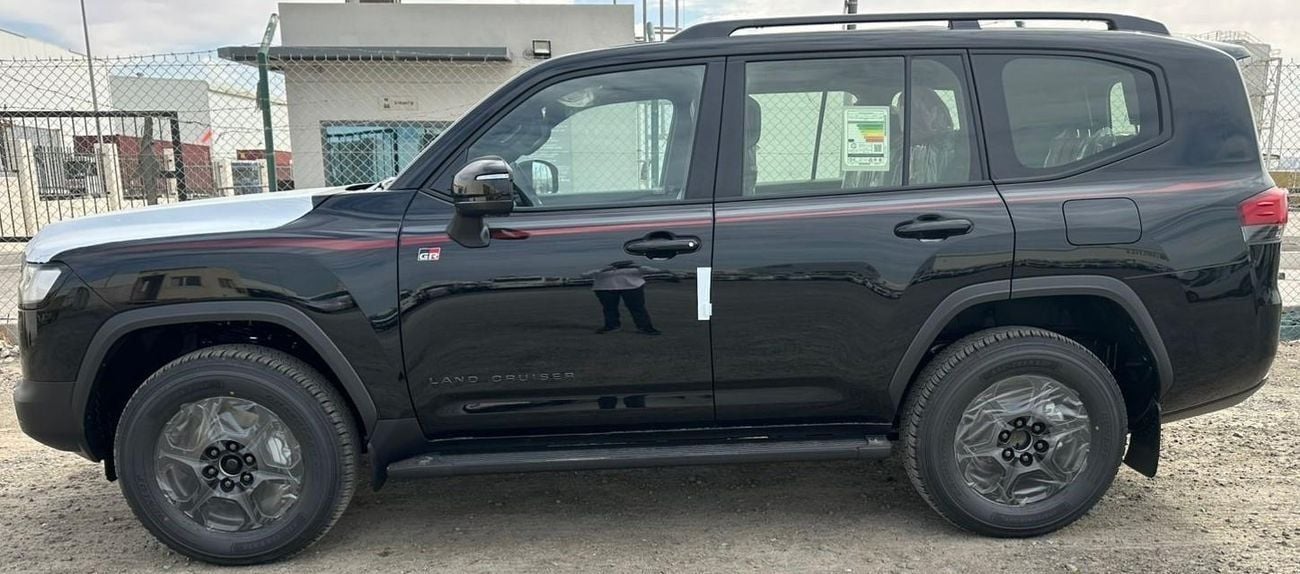 Toyota Land Cruiser 2026 Toyota Land Cruiser LC300 GR-Sport (Full-Option with Radar) 3.5L V6 Twin Turbo Petrol A/T 4WD E