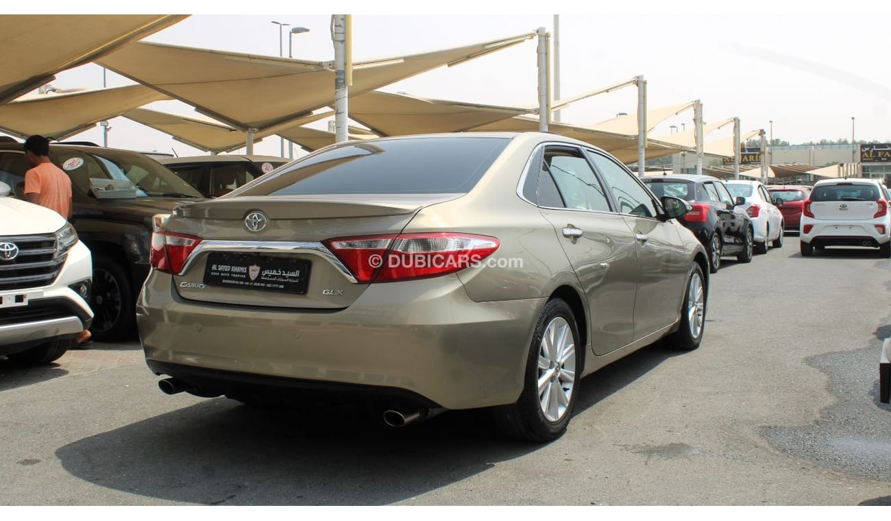 Toyota Camry GLX ACCIDENTS FREE - FULL OPTION - GCC - PERFECT CONDITION INSIDE OUT