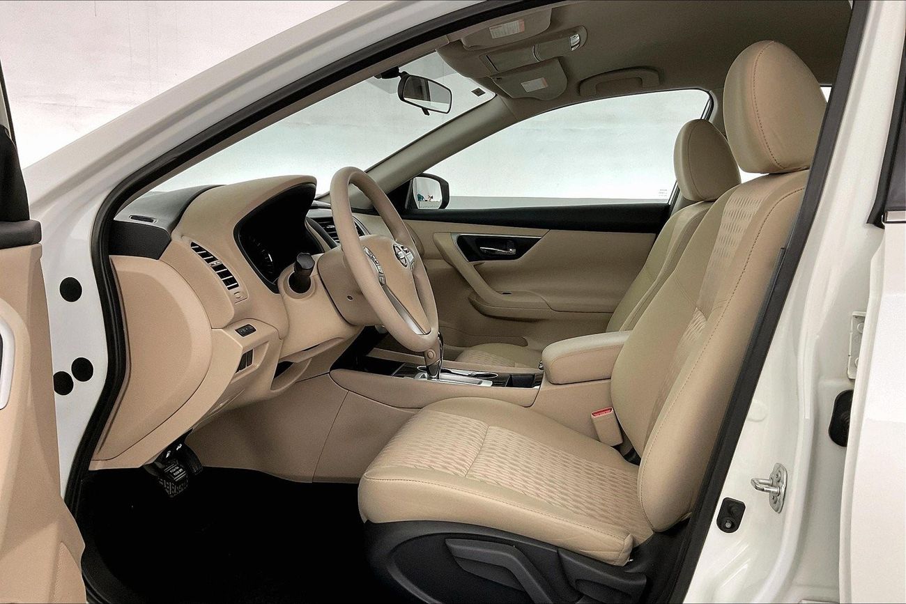 Nissan Altima SV| 1 year free warranty | Exclusive Eid offer