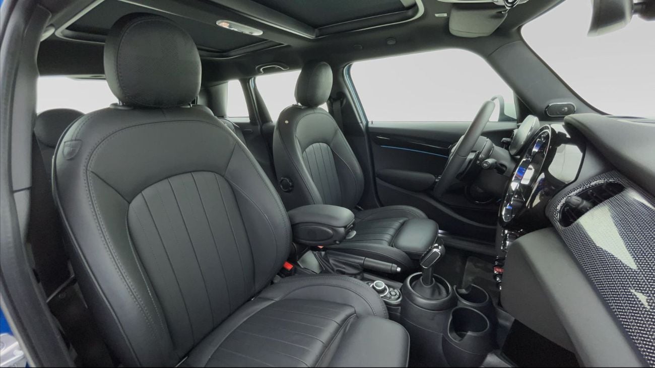 ميني كوبر 2L 2024 | 0 DP | 1426/Month | 30 Day Return | Service History