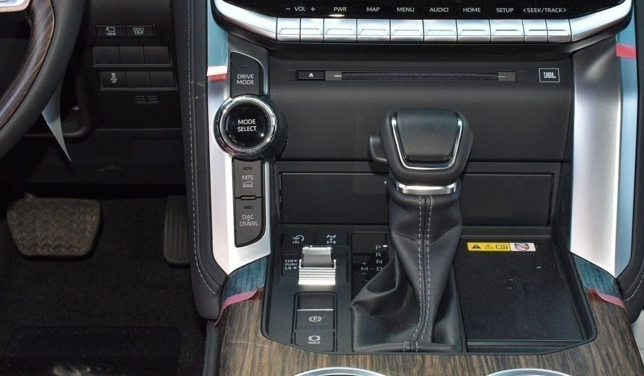 تويوتا لاند كروزر Toyota Land Cruiser VXR 3.3L Diesel 2026